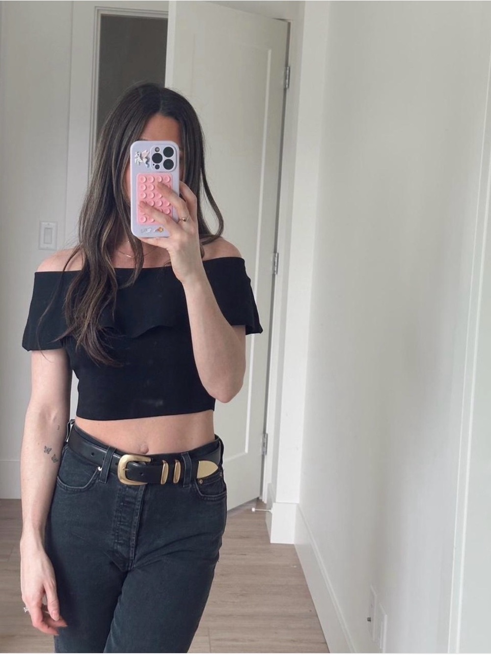 Aritzia Babaton Sculpt Knit Black Crop Top